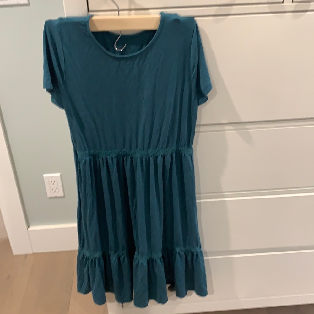 Girls green dress